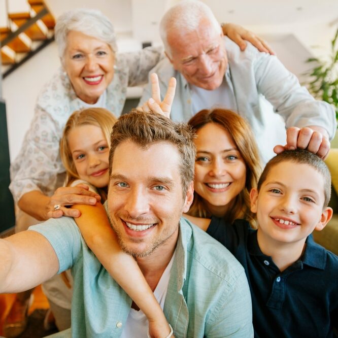 Home page Preventative Dentistry in Columbia General Dentistry in Columbia Dentist in Columbia Husband, wife, two kids, and grandparents